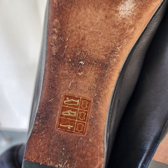 M. Gemi The Danza Black Leather Ballet Flats - Picture 12 of 13